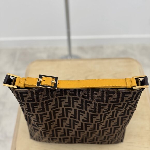 Authentic Fendi Zucca Tobacco Large Hobo Bag with Yellow Handle - Pre-Loved - Picture 4 of 16